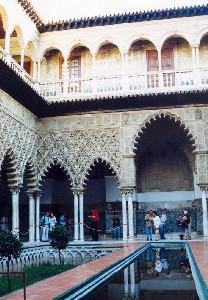 Le patio des demoiselles